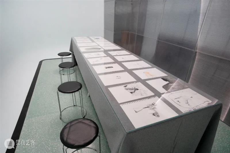 Review 现场 | 展览「天地都会废去」开幕回顾 天地 现场 Review 艺术家 刘家冬 工作室 画廊 个展 理念 手法 崇真艺客
