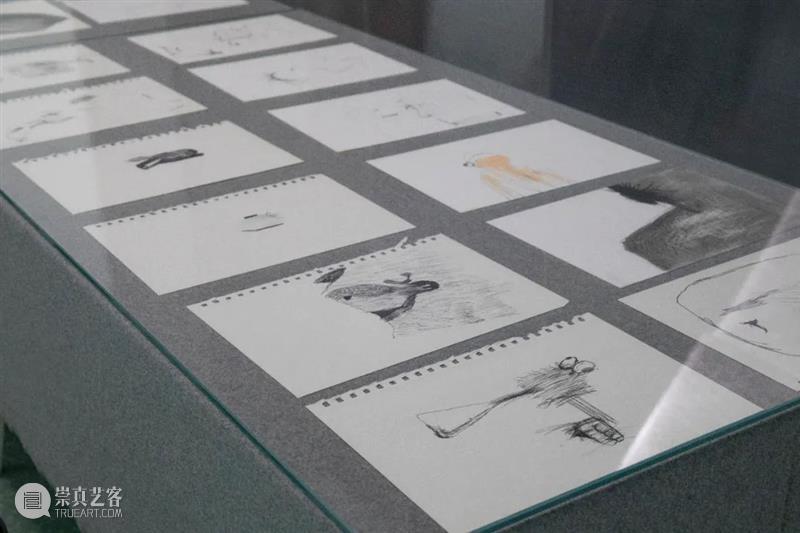 Review 现场 | 展览「天地都会废去」开幕回顾 天地 现场 Review 艺术家 刘家冬 工作室 画廊 个展 理念 手法 崇真艺客