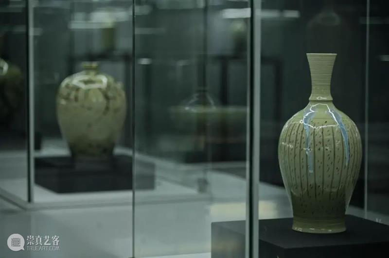 “上林随想——施珍越窑青瓷作品展”在浙江美术馆开幕 上林随想——施珍越窑青瓷 作品展 浙江美术馆 开幕式 中共 宁波市委宣传部 宁波市文学艺术界联合会 慈溪市人民政府联合主办 领导 嘉宾 崇真艺客