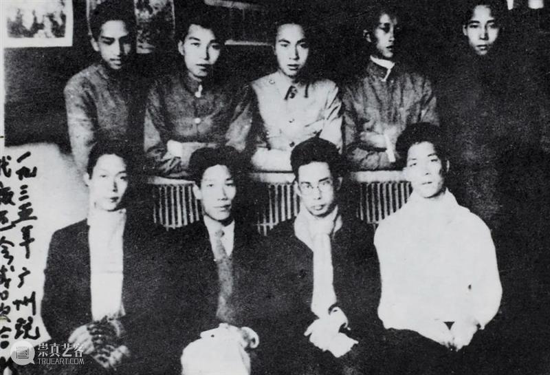 【中华艺术宫 | 特别策划】专访合肥市赖少其艺术馆馆长于在海 中华艺术宫 合肥市 赖少其艺术馆 馆长 特别策划 我馆 木石 精神 赖少其 艺术 崇真艺客