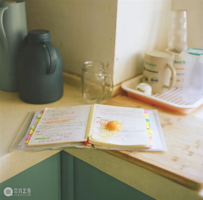 【明日开幕】无尽的房间 | 北京 房间 北京 策展人 章世玥／ 艺术家 陈子秋 达佤 央金 李亦霖 刘思典吕小盒 崇真艺客
