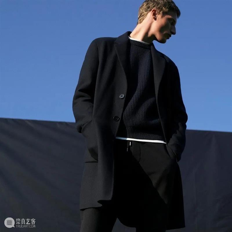 【IFA-艺术赏析】Christopher Lemaire | 衣着不应该是社交工具，它应该臣服于人的个性 Lemaire 艺术 IFA 衣着 社交 工具 个性 时尚 想象力 媒体 崇真艺客