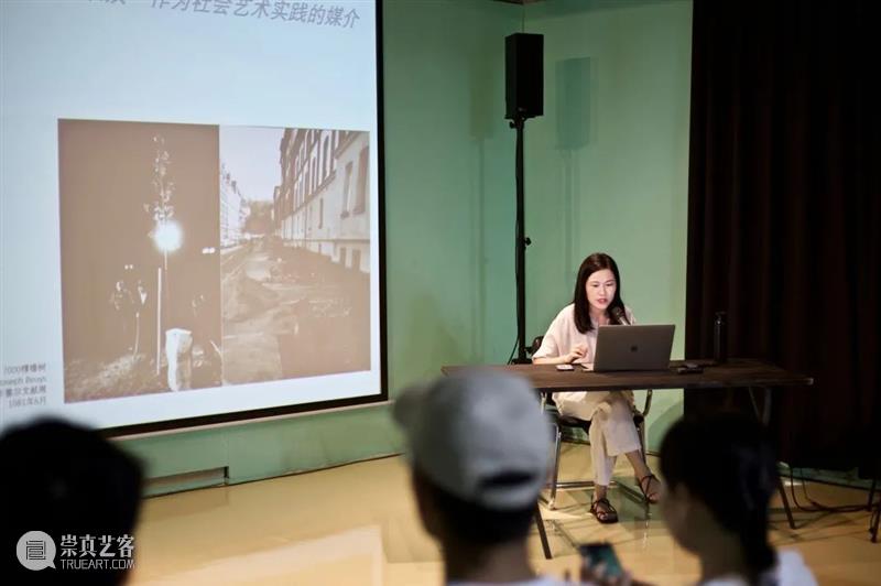 [ OCAT深圳馆 | 讲座回顾 ] 王子月：“剧场/表演”作为社会艺术实践的媒介 讲座 王子月 社会 剧场 艺术 媒介 深圳馆 讲者 当下 社会问题 崇真艺客