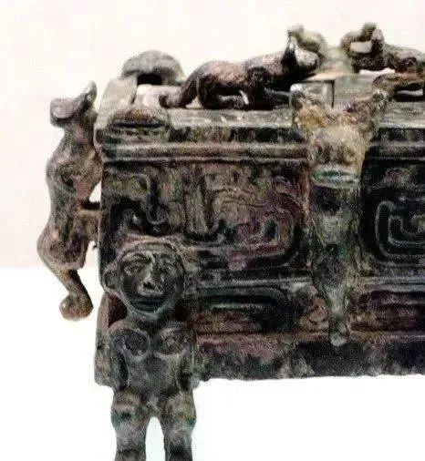 山西博物院青铜器掠影之一 青铜器 山西博物院 上方 账号 人与人 缘份 缘分 韵味 名片 茶友 崇真艺客