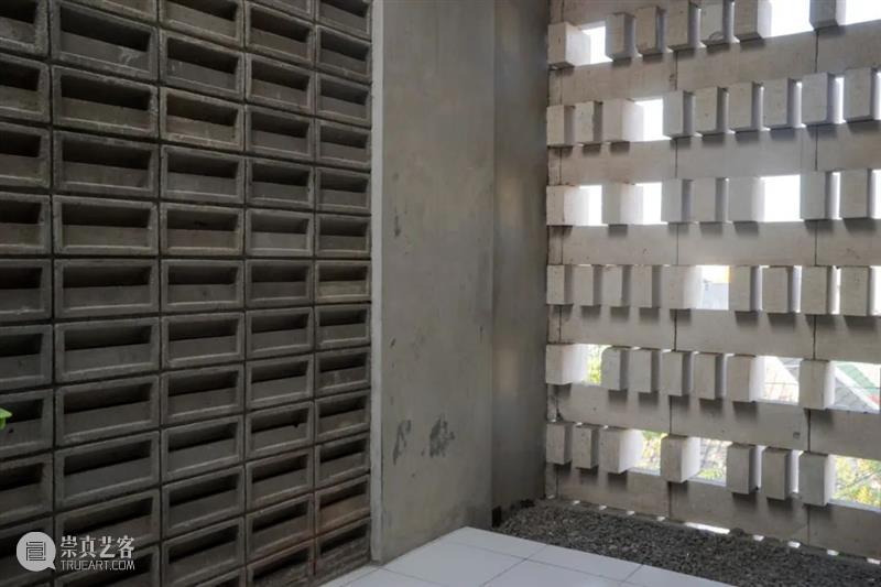 随机铺砖，二元宿舍 / AndyrahmanArchitect 宿舍 Hasan二元 部分 事物 物品 寄宿公寓 建筑 业主 外观 公寓 崇真艺客