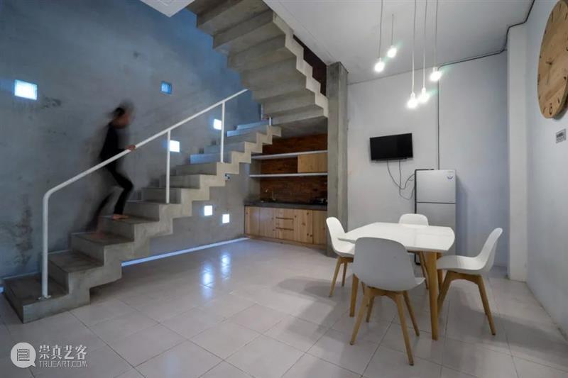 随机铺砖，二元宿舍 / AndyrahmanArchitect 宿舍 Hasan二元 部分 事物 物品 寄宿公寓 建筑 业主 外观 公寓 崇真艺客