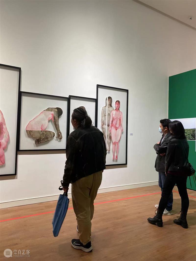 现场 | 蓝顶美术馆三展同期开幕！  成都蓝顶美术馆 现场 蓝顶美术馆三展 同期 ————————————————————————展览 都市 铆钉 艺术 群落 西南 成都 崇真艺客