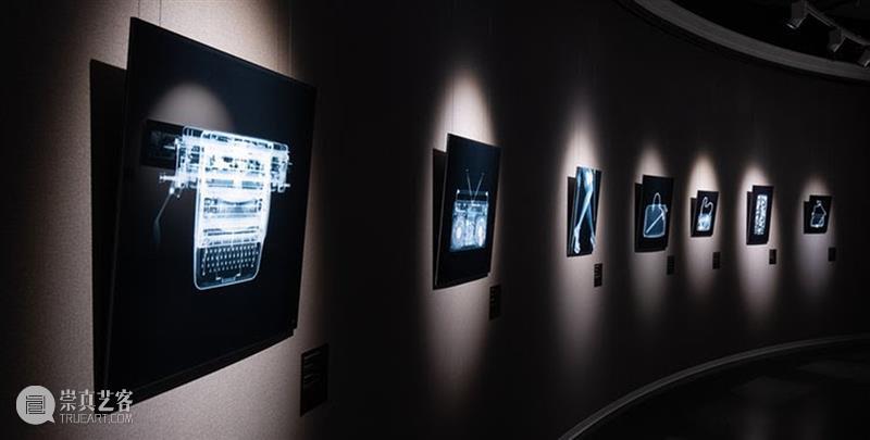 BlueriderDaily 艺术家新闻 Nick Veasey尼克.维西 艺术家 新闻 Nick 维西 Veasey尼克 Veasey 尼克 全球 博物馆 瑞典 崇真艺客