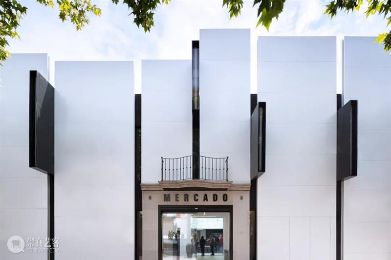 最直接改造立面外观及通风，外挂复合板 STACBON｜ArchDaily 材料 立面 复合板 材料 外观 外挂 制造商 BOND 建筑 外界 气候 崇真艺客