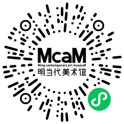 McaM 五周年丨与侯莹一起追《光》 侯莹 McaM 世界 卡夫卡 舞蹈 新作 之中 很多人 祭师 光头 崇真艺客