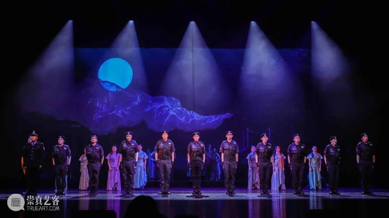 《破茧成蝶：李盾和他的音乐剧世界》新书分享会｜中国音乐剧，未来已来！ 破茧成蝶 李盾 新书 中国 音乐剧 未来 世界 现场 音乐剧世界 上汽 崇真艺客