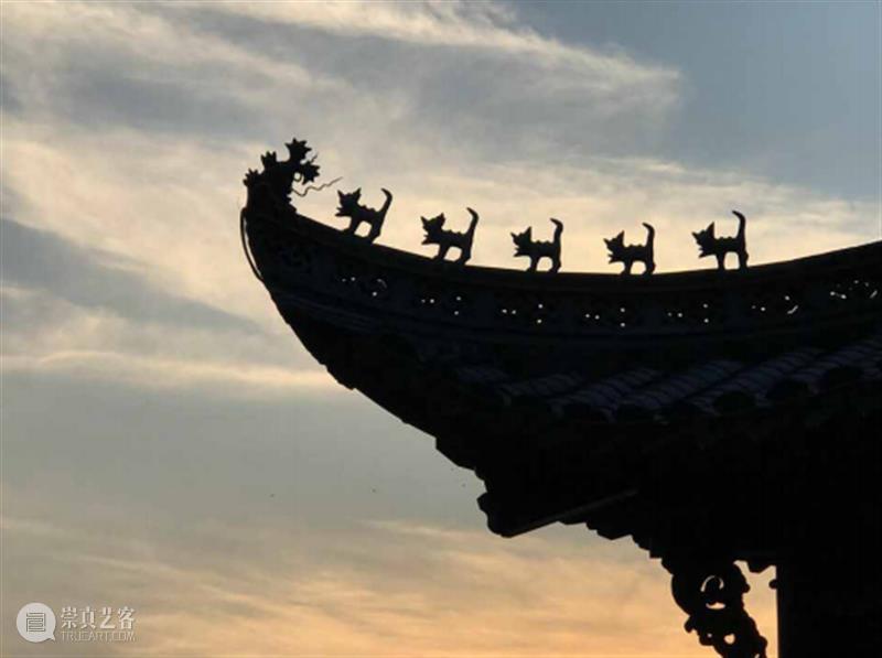 五脊六兽：屋顶上的中国名片 屋顶 中国 名片 五脊六兽 西洋镜：五脊六兽 国内外 脊饰 著作 作者 内容 崇真艺客