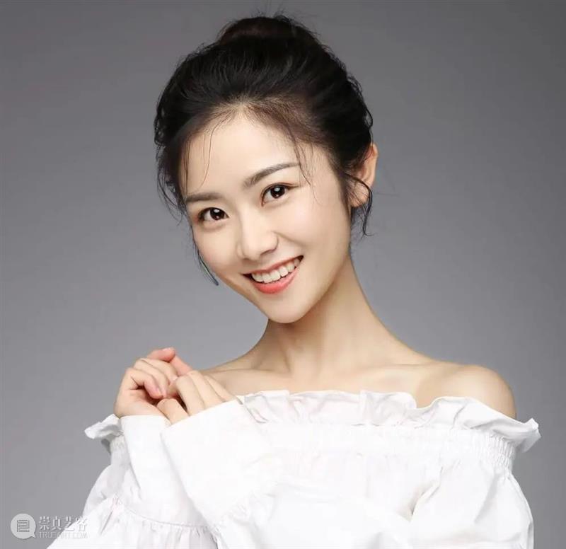 观众招募 | 邀请你到剧场来,迎接一场“剧·变” 剧场 观众 上海市艺术教育委员会 上海市文学艺术界联合会 单位 上海市戏剧家协会 上海市艺术教育协会 上海学生戏剧联盟 上海文广演艺(集团)有限公司 上海话剧艺术中心 崇真艺客