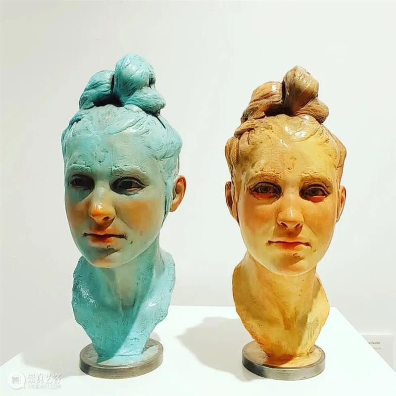 她的雕塑作品非常不一样，有个性有格调，深入人心 ！ 雕塑 作品 个性 格调 END 崇真艺客