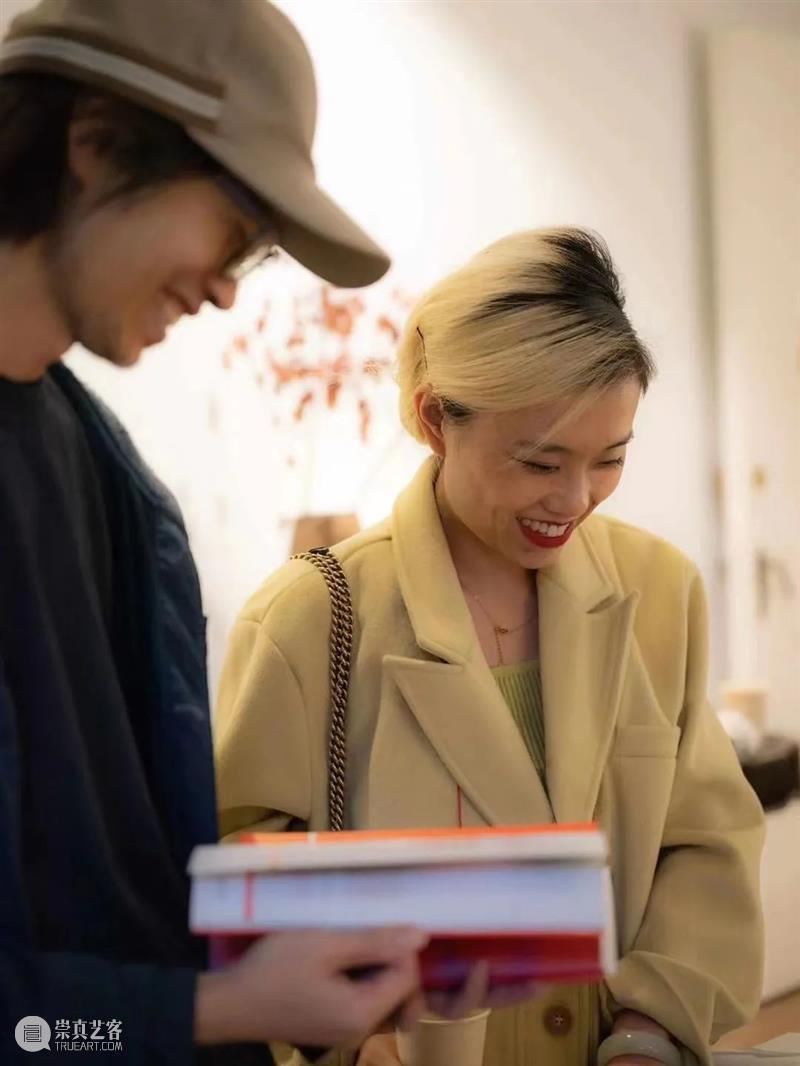 换書俱乐部「第二回：梧桐色」 書俱乐部 梧桐色 俱乐部 令狐磊 杂志 新周刊 主笔 创意 总监 生活月刊 崇真艺客