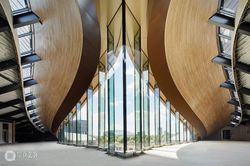 扎哈, 福斯特, Heatherwick 的超复杂玻璃幕墙，是如何解决结构问题？｜ArchDaily 技术专家 结构 技术 玻璃幕墙 扎哈 福斯特 问题 专家 建筑 形态 之间 崇真艺客