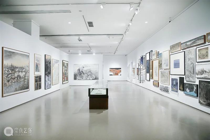 【中华艺术宫 | 展览】“城市·山水——全国高等艺术院校山水画创作和教学研讨会暨师生作品展”今日开幕 城市 山水 全国 高等艺术院校 山水画 研讨会 师生 作品展 中华艺术宫 展厅 崇真艺客