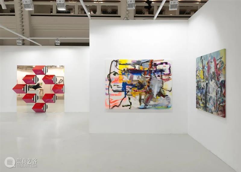ART021现场|卡迈勒 · 梅隆赫画廊在上海廿一当代艺术博览会的展位现场 kamel mennour 卡迈勒 梅隆赫 画廊 展位 现场 艺术 博览会 上海 廿一 Photo 崇真艺客