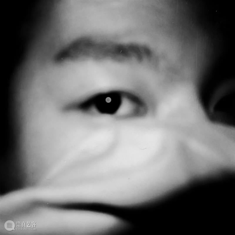 【明日开幕】魏皓亮个展——自导他演|厦门 三影堂厦门 魏皓亮 个展 厦门 艺术家 现场 历程 作品 背后 故事 人间形状 崇真艺客
