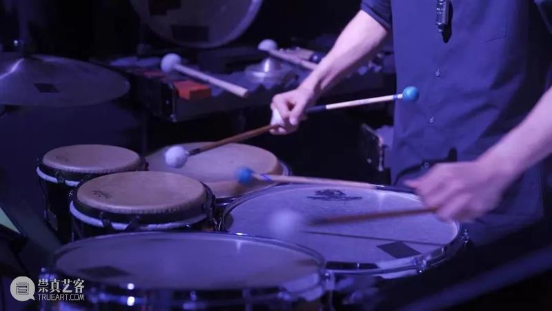 “1噸半” | 声音的建筑师:泽纳基斯打击乐作品音乐会回顾 泽纳基斯 打击乐 作品 音乐会 声音 建筑师 现场 全长 环境 曲目 崇真艺客