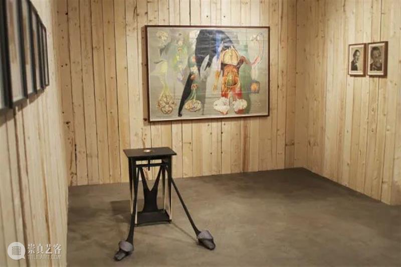 同行/从日常寻求突破 | Bo Christian Larsson 同行 媒体 视频 绘画 雕塑 装置 Larsson 符号 社会 习俗 崇真艺客