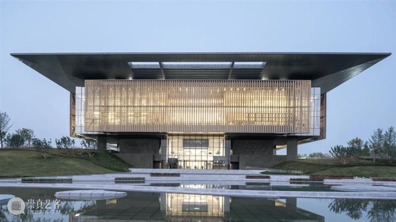 文化中心的建筑之美——“中国馆之父”何镜堂院士|济宁市图书馆 中国馆 何镜堂 院士 文化 建筑 济宁市图书馆 中心 辈子 一边 如今 崇真艺客