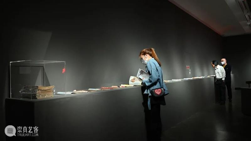 在水墨中颠覆与超越,李纲个展广东美术馆开幕 李纲 个展 广东美术馆 水墨 嘉宾 引子 当代 艺术家 元素 作品展 崇真艺客