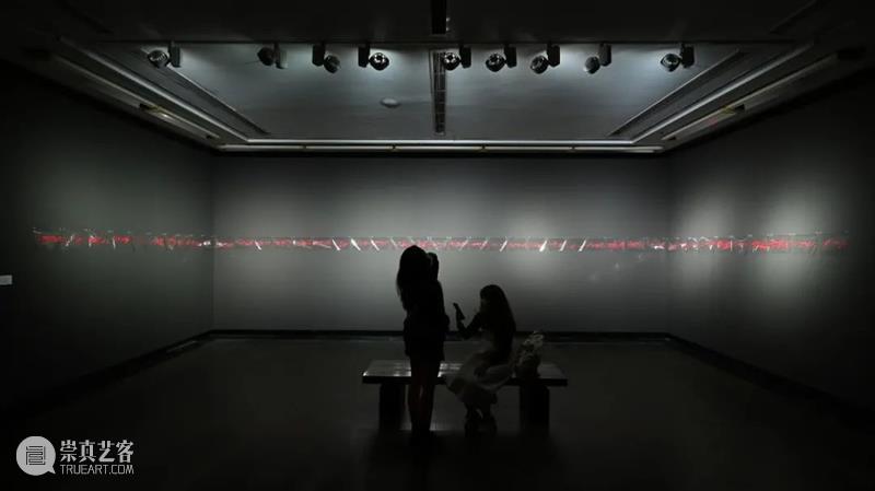 在水墨中颠覆与超越,李纲个展广东美术馆开幕 李纲 个展 广东美术馆 水墨 嘉宾 引子 当代 艺术家 元素 作品展 崇真艺客