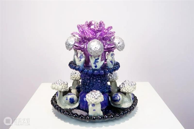 看画｜微尘汇集成光明：杨传喜个展 杨传喜 个展 微尘 成光明 上下 一个人 生命 人世 银河星 云中 崇真艺客