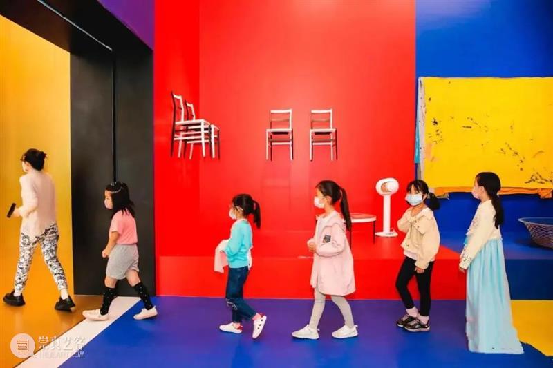 「松」回顾 | 最具颠覆性及实验意义的展览 颠覆性 意义 松美术馆 帷幕 点滴 美术 馆主 展厅 入口 艺术品 崇真艺客