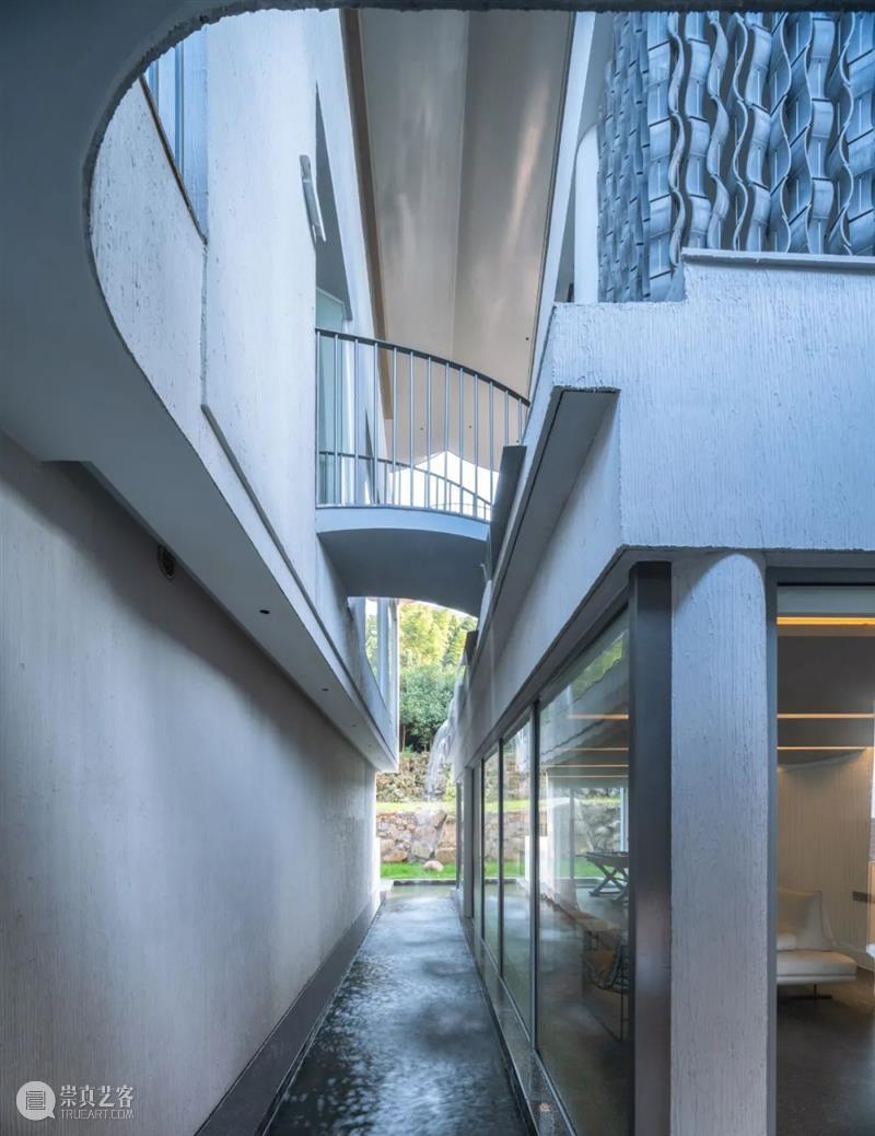 顺水六式，雨屋 / 来建筑 建筑 顺水 六式 唐徐国 屋顶 天空 空间 核心 要素 形式 崇真艺客
