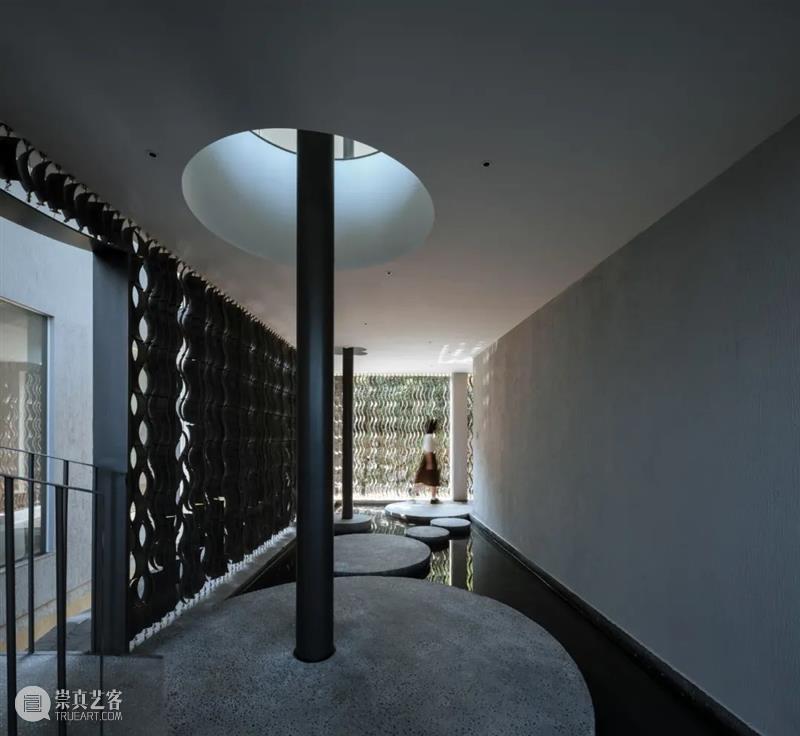 顺水六式，雨屋 / 来建筑 建筑 顺水 六式 唐徐国 屋顶 天空 空间 核心 要素 形式 崇真艺客