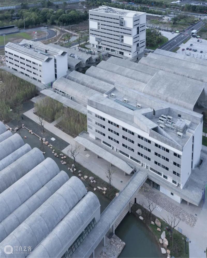 中国美术学院良渚校区 / 非常建筑 建筑 中国 美术学院 良渚校区 中国美术学院 体系 国美 新校区 所在地 良渚 崇真艺客