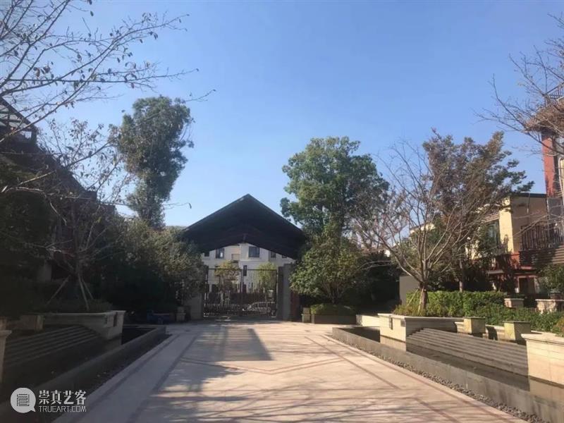 要空间驻留计划 Yell Space Residency Project 空间 计划 以来 各地 艺术家 平台 项目 属性 作用 作者 崇真艺客