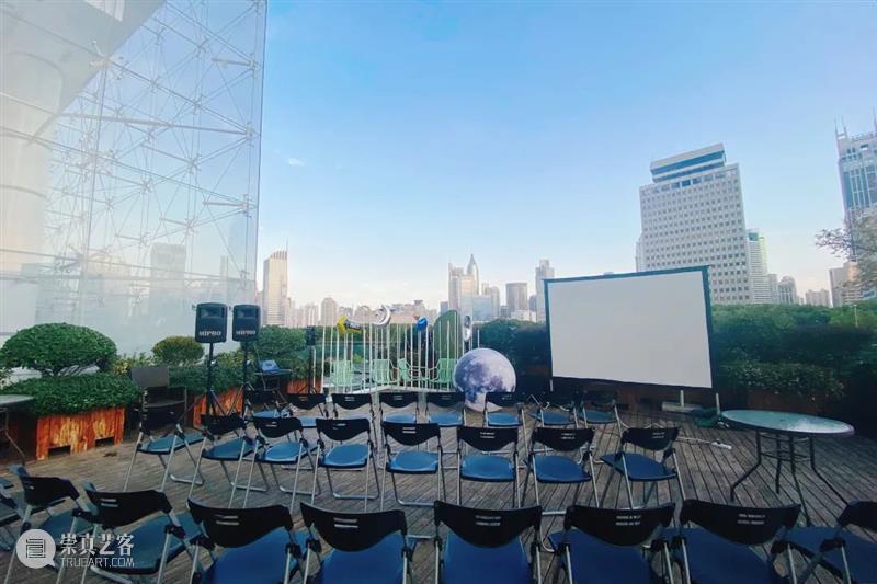 今晚 | 他们口中的这个“迷失宇宙”，来亲自感受一番吗？ 宇宙 口中 上海大剧院 系列 Off No.4 陈思扬 音乐 Music SUN 崇真艺客