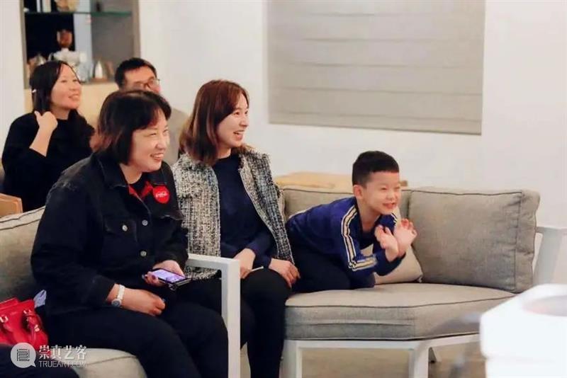 今晚 | 他们口中的这个“迷失宇宙”，来亲自感受一番吗？ 宇宙 口中 上海大剧院 系列 Off No.4 陈思扬 音乐 Music SUN 崇真艺客