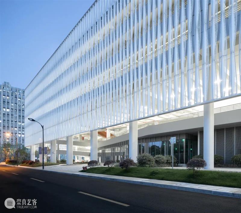 “停车楼”产品，杭州钱投海达停车楼 / 浙大院 杭州 产品 海达 浙大院 赵强 城市 汽车 保有量 大城市 车辆 崇真艺客