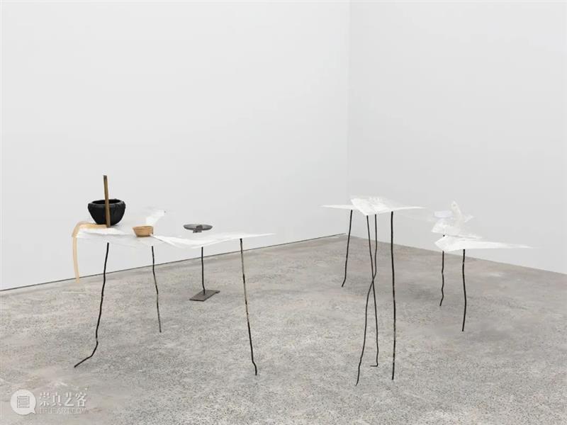 正在展出｜北京公社正在展出胡晓媛个展“瓮中沙” 胡晓媛 北京公社 个展 Urns 展期 瓮中沙 观者 路径 地带 艺术家 崇真艺客