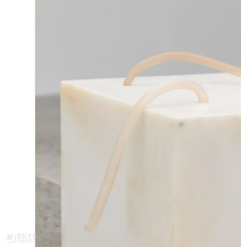 正在展出｜北京公社正在展出胡晓媛个展“瓮中沙” 胡晓媛 北京公社 个展 Urns 展期 瓮中沙 观者 路径 地带 艺术家 崇真艺客