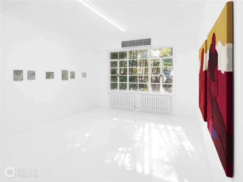 胶囊上海｜亚历山德罗·泰尔迪：烈日灼目｜展览现场 亚历山德罗 泰尔迪 胶囊 上海 烈日 现场 艺术家 个展 烈日灼目 当前 崇真艺客