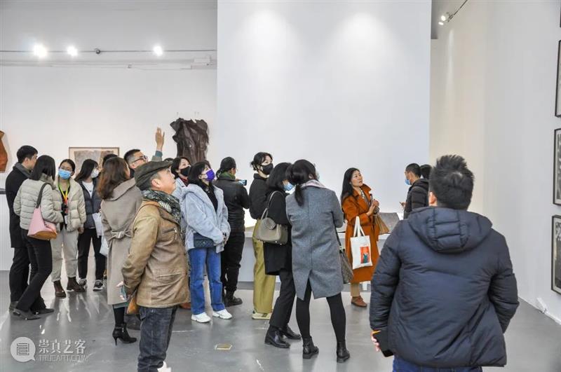 展览现场 | 贾善国作品展在798成当代艺术中心隆重开幕  “千层”指向传统与当代的厚度 千层 贾善国 当代 艺术 中心 现场 厚度 传统 作品展 工作与时日 崇真艺客