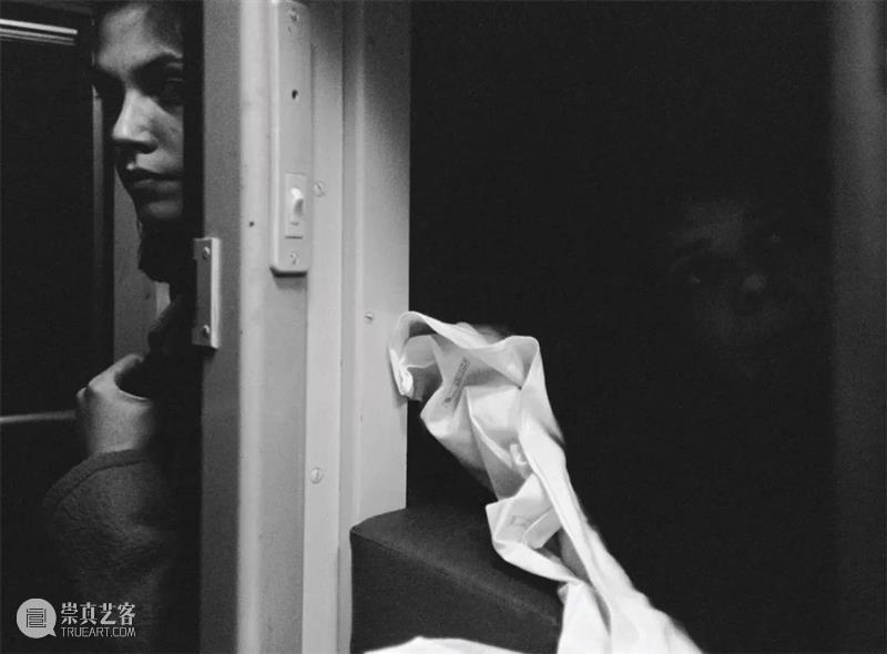 白立方沙龙 | 苏菲·卡尔（Sophie Calle） Sophie 苏菲 卡尔 Calle 白立方 沙龙 CalleSuite Vénitienne photographs ADAGP 崇真艺客
