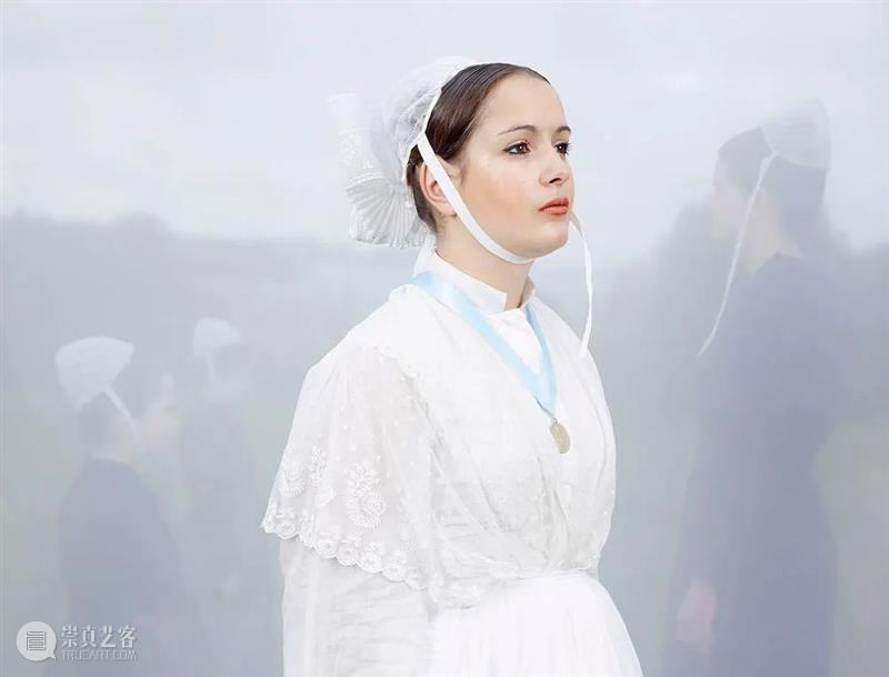 光社摄影图书馆 | 花边画像：布列塔尼妇女 光社摄影图书馆 花边 画像 布列塔尼 妇女 Fréger 法国 摄影师 视觉 意义 崇真艺客