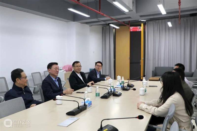 区政协柳光敏主席到罗湖美术馆参观调研,走访文艺界政协委员 主席 柳光敏 罗湖 美术馆 区政协 文艺界 委员 政协 罗湖区政协 党组 崇真艺客