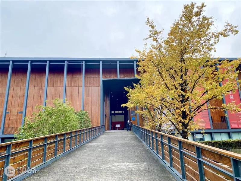 亚洲展讯 | 宁波美术馆“世界是方的——桑火尧境象主义艺术展” 崇真艺客