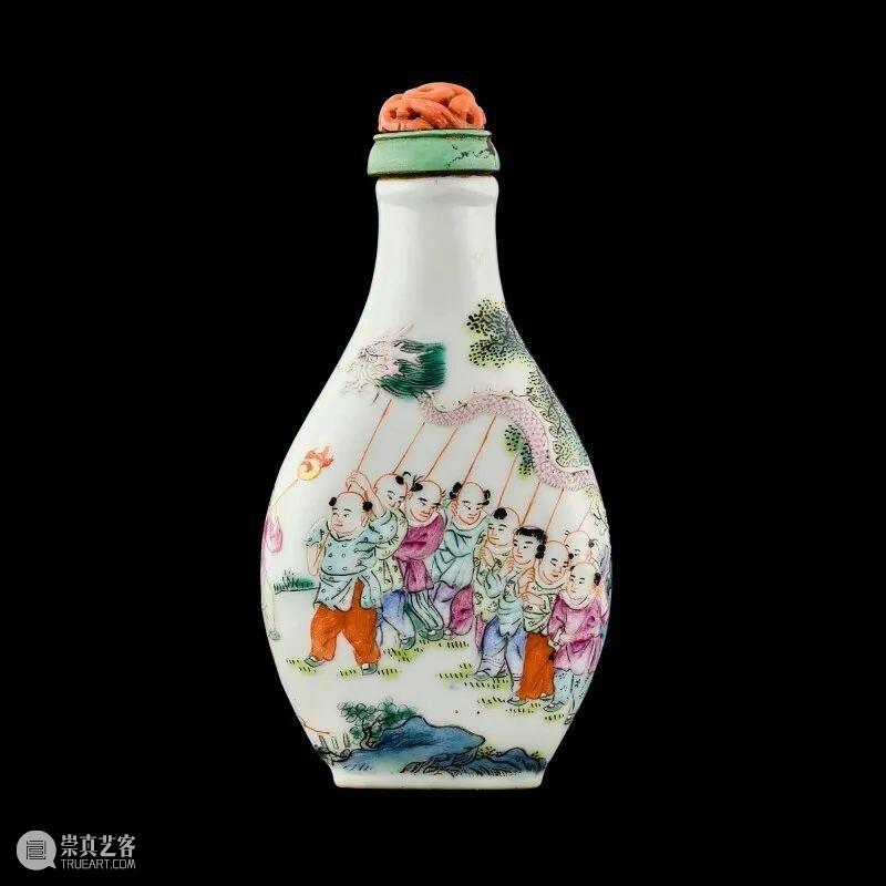 壶趣闲心：雪月藏中国鼻烟壶 视频资讯 蘇富比 壶趣 闲心 雪月 中国 鼻烟壶 部份 佳绩 Nguyet 伉俪 心血 崇真艺客