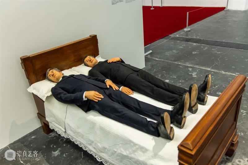 美术馆现场｜莫瑞吉奥 · 卡特兰在UCCA的个展“最后的审判” UCCA 莫瑞吉奥 卡特兰 个展 现场 美术馆 以下 内容 尤伦斯当代艺术中心 作者 崇真艺客