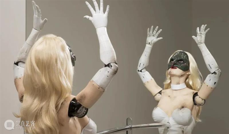 HOW Picks | Vol.12 我宁可当一个赛博格，不做女神 赛博格 Picks Vol.12 女神 尾声 社会 层面 维度 元宇宙 赛博空间 崇真艺客