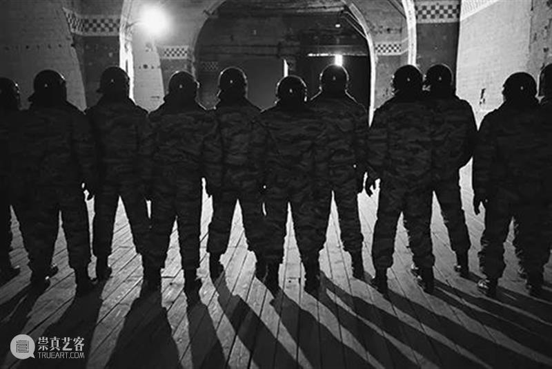 HOW Picks | Vol.12 我宁可当一个赛博格，不做女神 赛博格 Picks Vol.12 女神 尾声 社会 层面 维度 元宇宙 赛博空间 崇真艺客