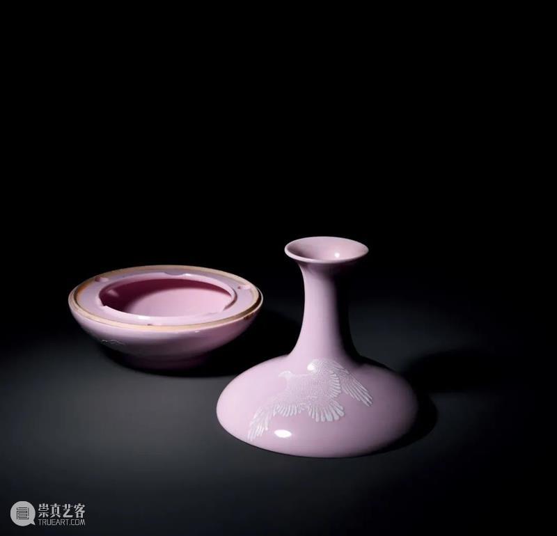 流光溢彩 满目琳琅 — 瓷艺丹青-近现代文人瓷专场 粉彩珐琅彩精品集萃 | 中贸圣佳2021秋拍 丹青 近现代 文人瓷 专场 瓷艺 精品 满目琳琅 粉彩珐琅彩 AUCTION瓷艺 飞花 崇真艺客